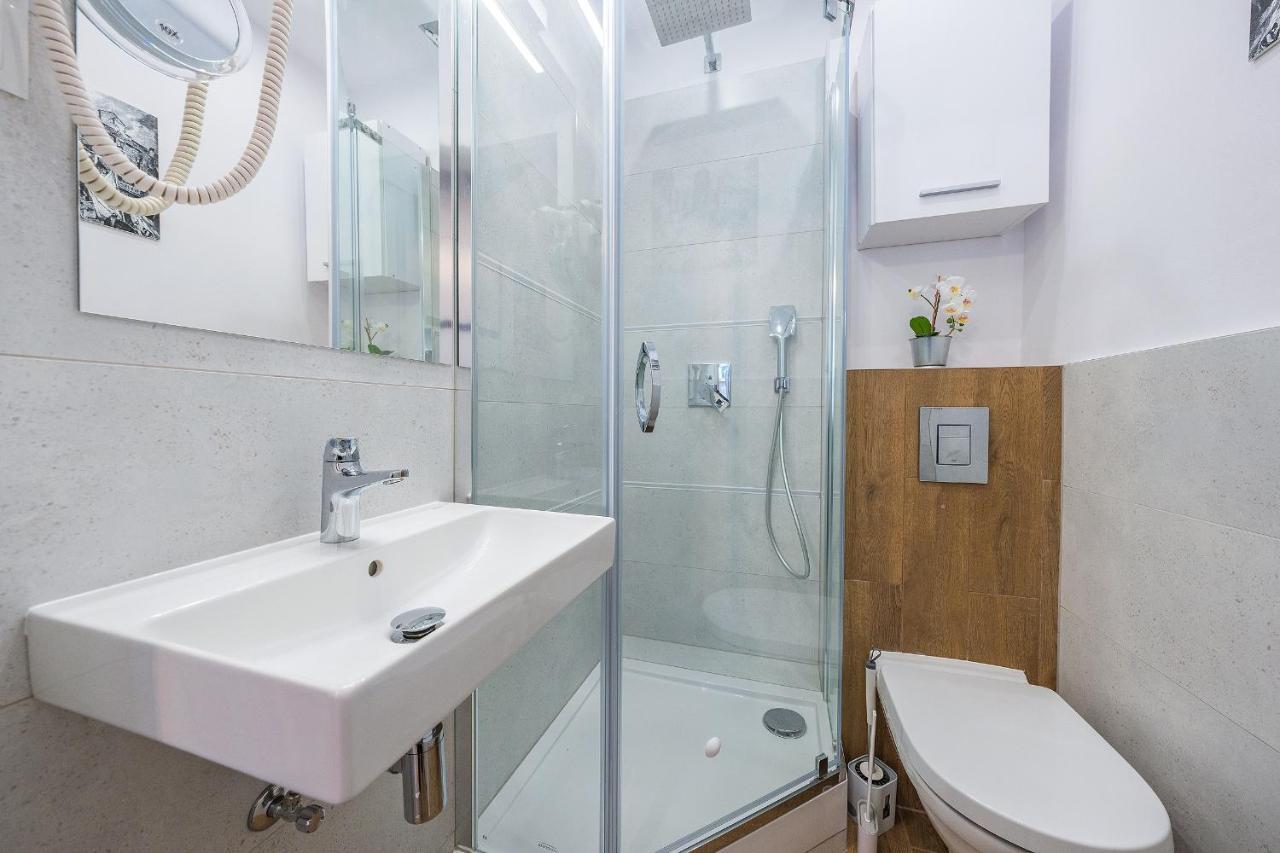 גדנסק Hello Apartments Studio Sw Ducha מראה חיצוני תמונה